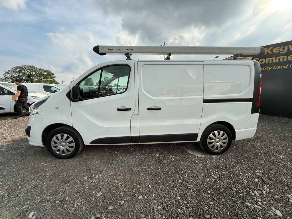 Vauxhall Vivaro 1.6 Cdti 2700 Biturbo Ecotec Sportive L1 H1 Euro 6 DS19BFL White #3