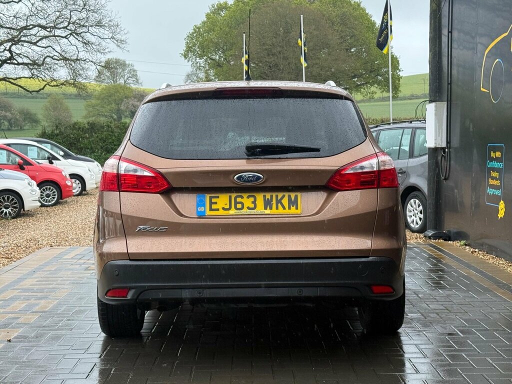 Ford Focus 1.6 Tdci Titanium X Euro 5 Ss Brown #4