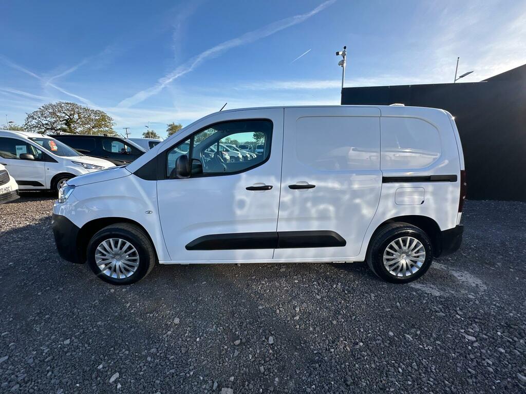 Citroen Berlingo 1.5 Bluehdi 650 Enterprise M Swb Euro 6 Ss CJ21WNN White #4
