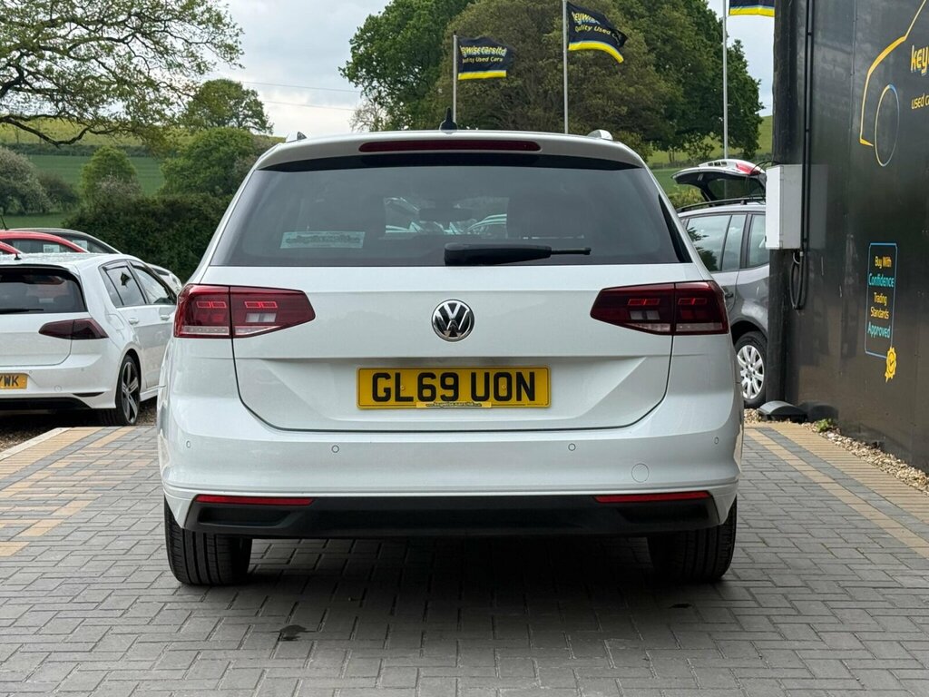 Volkswagen Passat 1.6 Tdi Sel Dsg Euro 6 Ss White #4