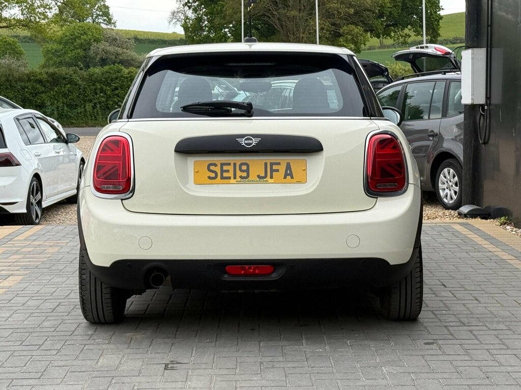 Mini Hatch 1.5 One Classic Euro 6 Ss SE19JFA White #4