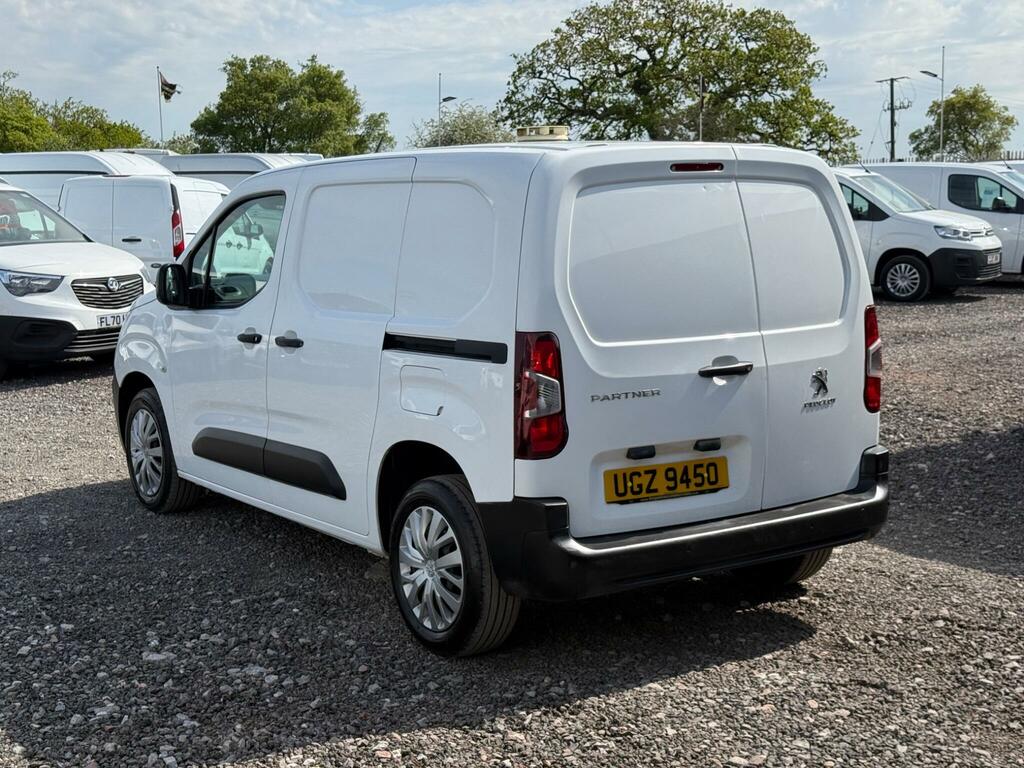 Peugeot Partner 1.5 Bluehdi 1000 Professional Premium Standard Pan UGZ9450 White #4
