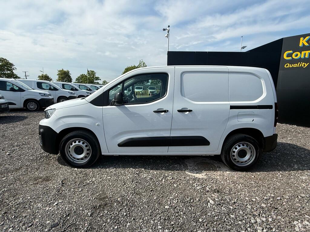 Peugeot Partner 1.5 Bluehdi 1000 Professional Premium Standard P MJ23XXS White #3