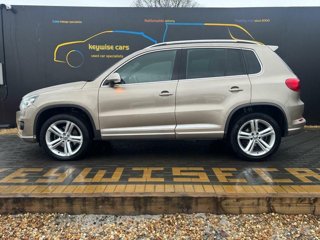 Volkswagen Tiguan 2.0 Tdi Bluemotion Tech R-line Dsg 4Wd Euro 5 Ss HG15UUD Beige #2