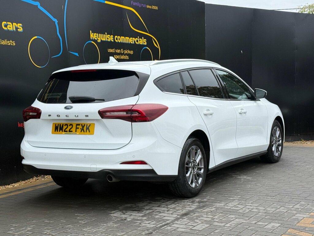 Ford Focus 1.0T Ecoboost Titanium Euro 6 Ss WM22FXK White #5