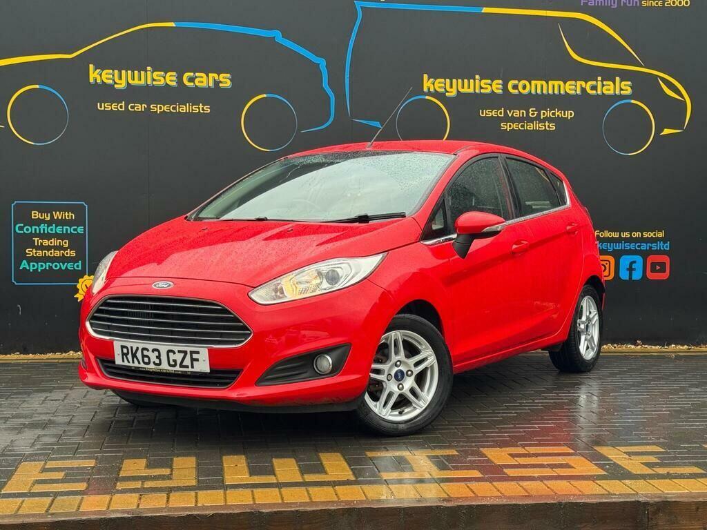 Ford Fiesta 1.0T Ecoboost Zetec Euro 5 Ss Red