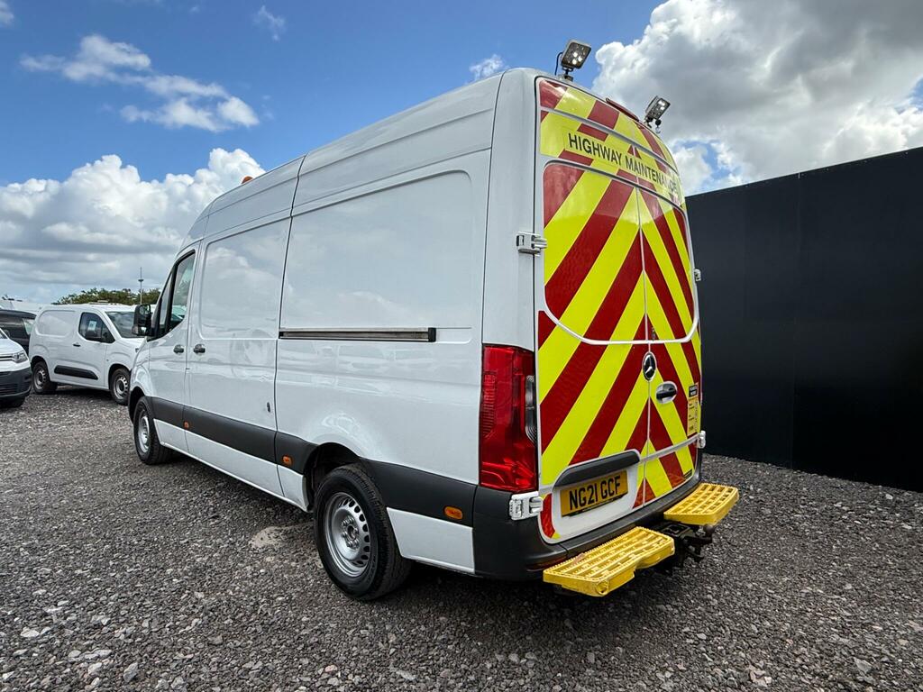 Mercedes-Benz Sprinter 2.0 317 Cdi Progressive Rwd L2 H2 Euro 6 Ss NG21GCF White #5