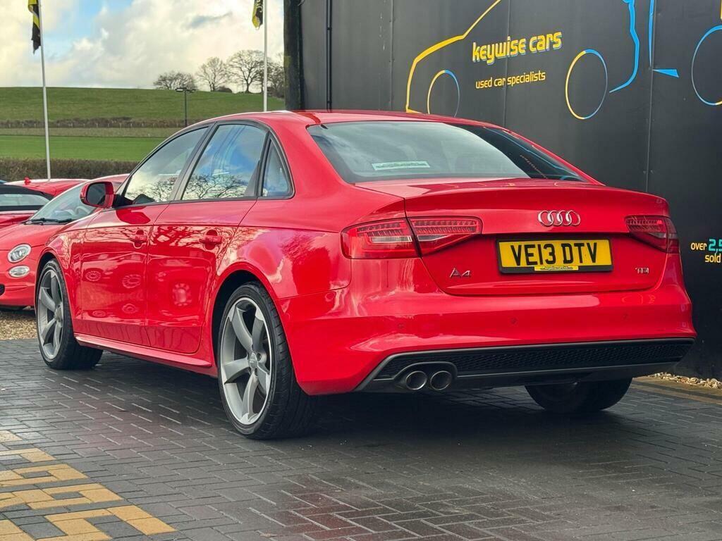Audi A4 2.0 Tdi Black Edition Multitronic Euro 5 Ss Red #3