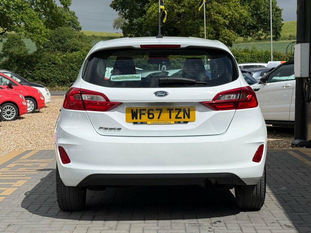 Ford Fiesta 1.0T Ecoboost Zetec Euro 6 Ss WF67TZN White #4