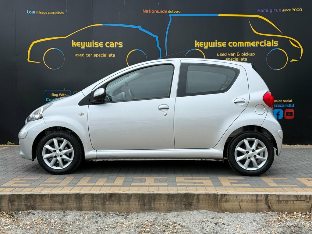 Toyota Aygo 1.0 Vvt-i Platinum Euro 4 Silver #3