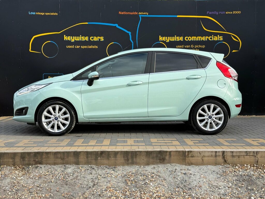 Ford Fiesta 1.0T Ecoboost Titanium Euro 6 Ss LS66TVE Green #2