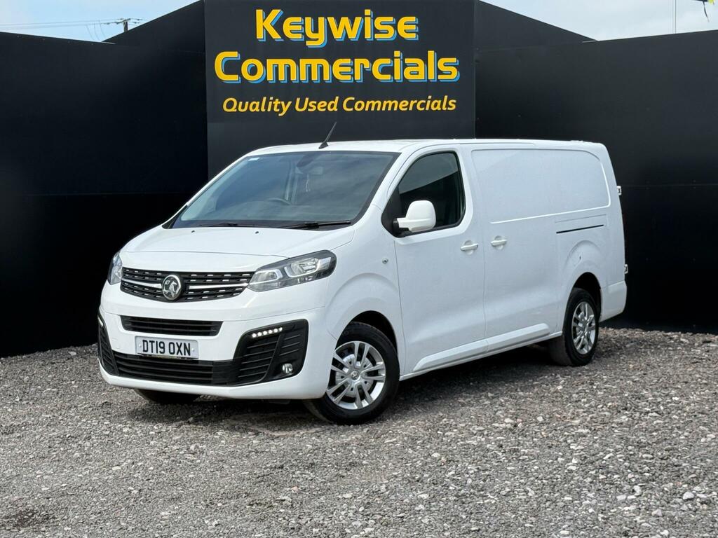Vauxhall Vivaro 1.5 Turbo D 2900 Sportive L2 H1 Euro 6 Ss White