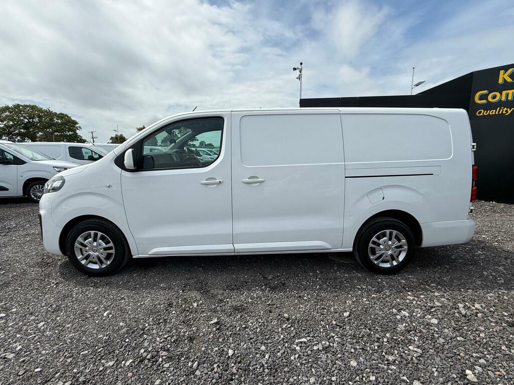 Vauxhall Vivaro 1.5 Turbo D 2900 Sportive L2 H1 Euro 6 Ss DT19OXN White #4