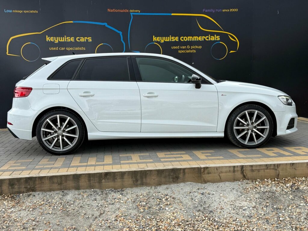 Audi A3 1.5 Tfsi Cod 35 Black Edition Sportback S Tronic E MJ19OSK White #6