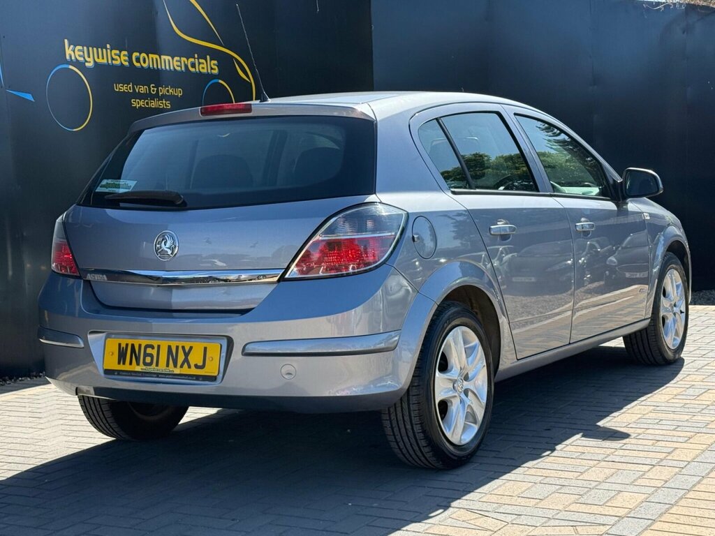 Vauxhall Astra 1.6 16V Active Euro 5 Silver #5
