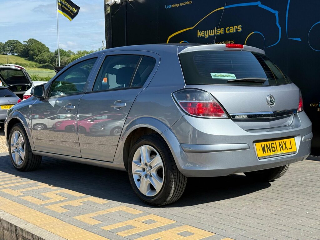 Vauxhall Astra 1.6 16V Active Euro 5 Silver #3