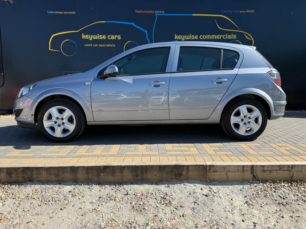 Vauxhall Astra 1.6 16V Active Euro 5 Silver #2