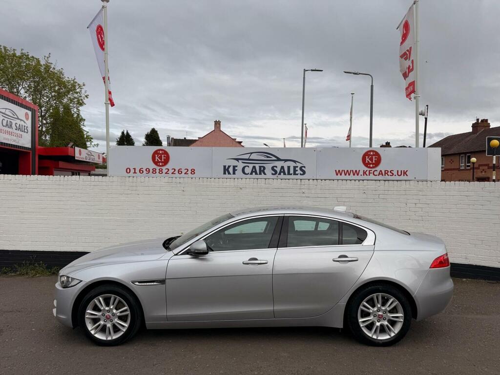 Jaguar XE Saloon 2.0D Prestige Awd Euro 6 Ss 20 BD68FXM Silver #5