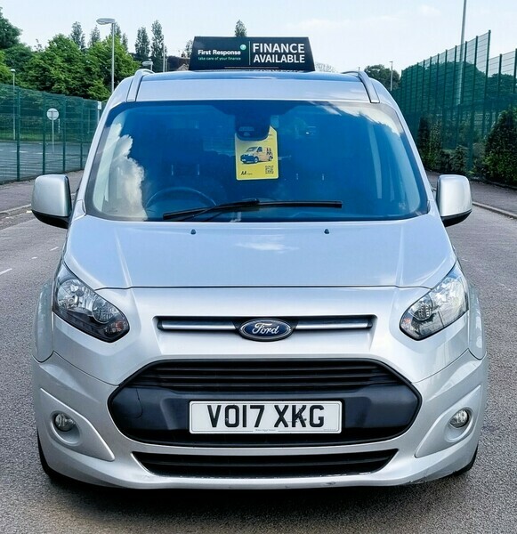 Ford Grand Tourneo Connect Grand Titanium Tdci Silver #2