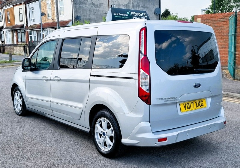 Ford Grand Tourneo Connect Grand Titanium Tdci Silver #5