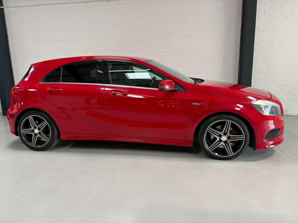 Mercedes-Benz A Class Hatchback 2.0 A250 Engineered By Amg 7G-dct Euro 6 OV63YRF Red #3