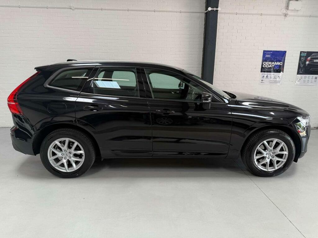 Volvo XC60 Suv 2.0 T5 Momentum Pro Awd Euro 6 Ss DA69LVP Black #3