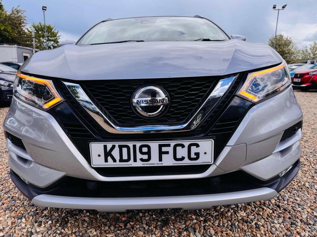 Nissan Qashqai 1.3 Dig-t N-motion Euro 6 Ss KD19FCG Silver #2