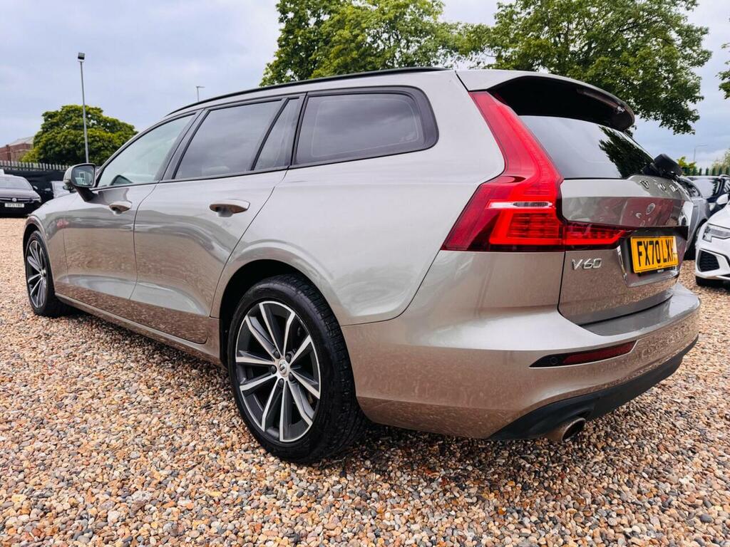 Volvo V60 2.0 B4 Mhev Momentum Euro 6 Ss FX70LXH Grey #4