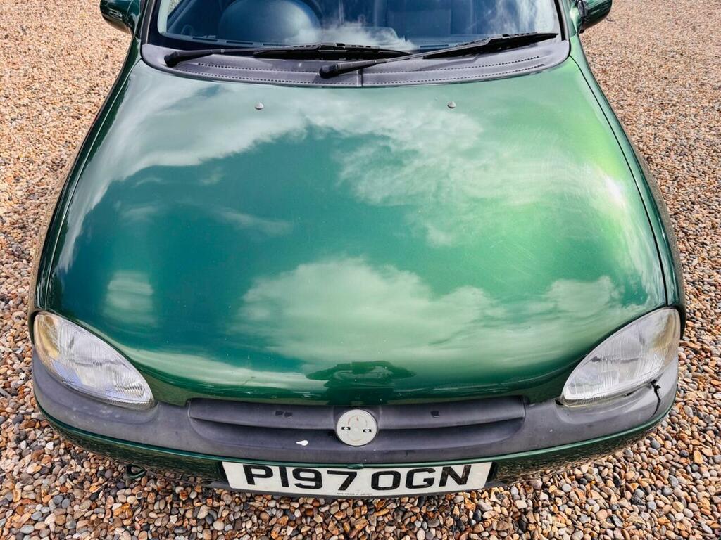 Vauxhall Corsa Hatchback 1.2I Merit 1996P  #2