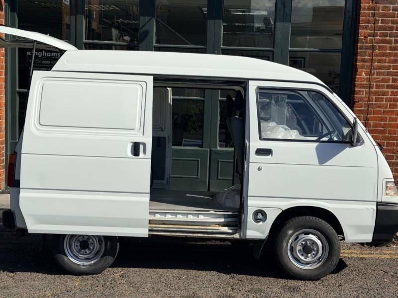 Daihatsu HiJet Hijet 16V Efi Lpg Duel Fuel - 2003 03 White #5