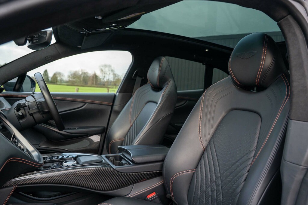 Aston Martin DBX V8 4Wd NJ22EUZ #2