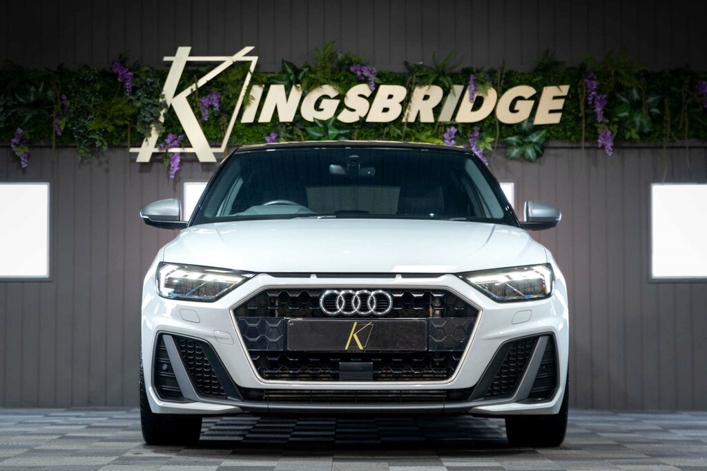 Audi A1 Tfsi 40 S Line Competition Sportback S Tron RA69OFH #3