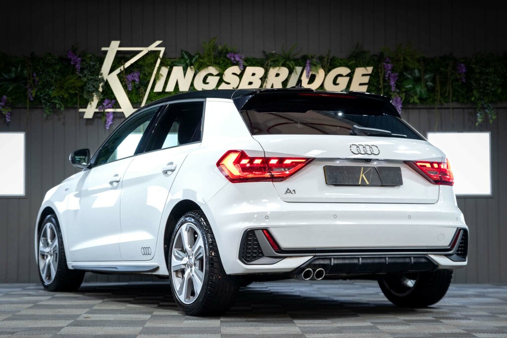 Audi A1 Tfsi 40 S Line Competition Sportback S Tron RA69OFH #5