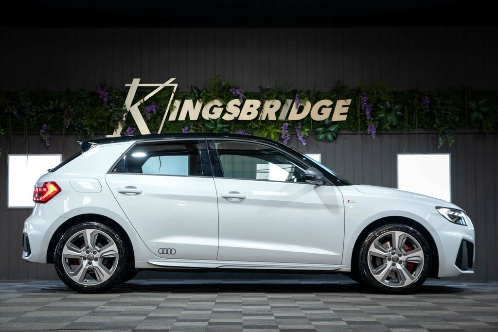 Audi A1 Tfsi 40 S Line Competition Sportback S Tron RA69OFH #4