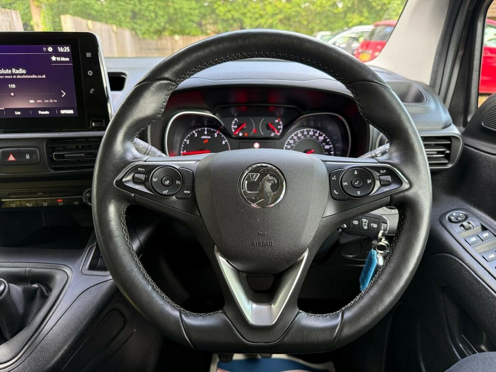 Vauxhall Combo Life Se Blue #16