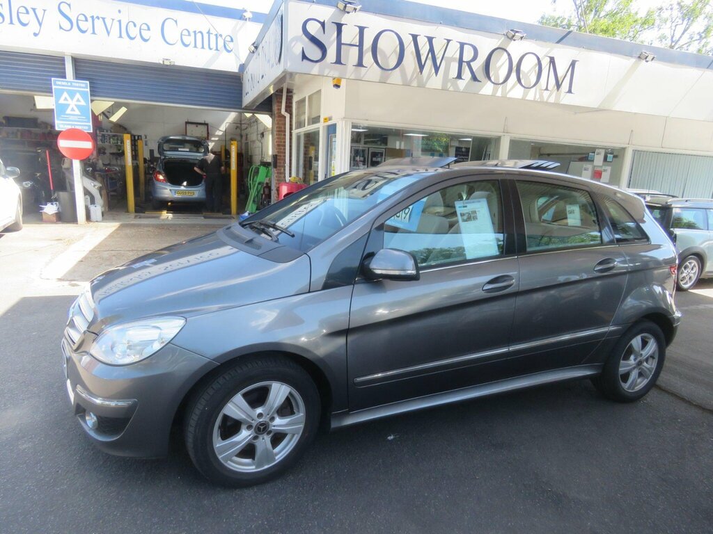 Mercedes-Benz B Class 2.0 B180 Cdi Se Cvt Grey #4