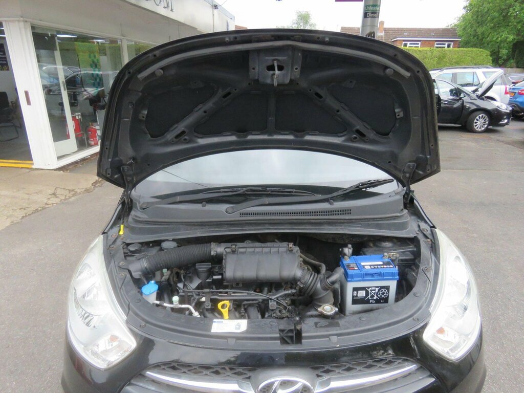 Hyundai I10 1.2 Classic Euro 5 Black #4