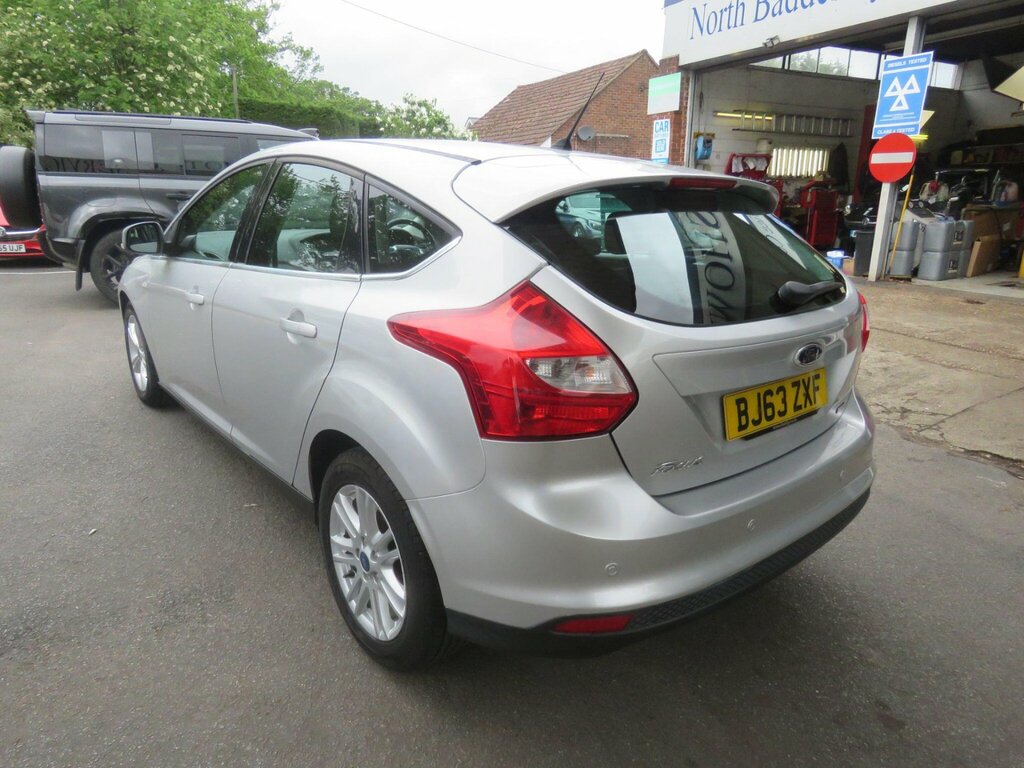 Ford Focus 1.6 Tdci Titanium Euro 5 Ss BJ63ZXF #6