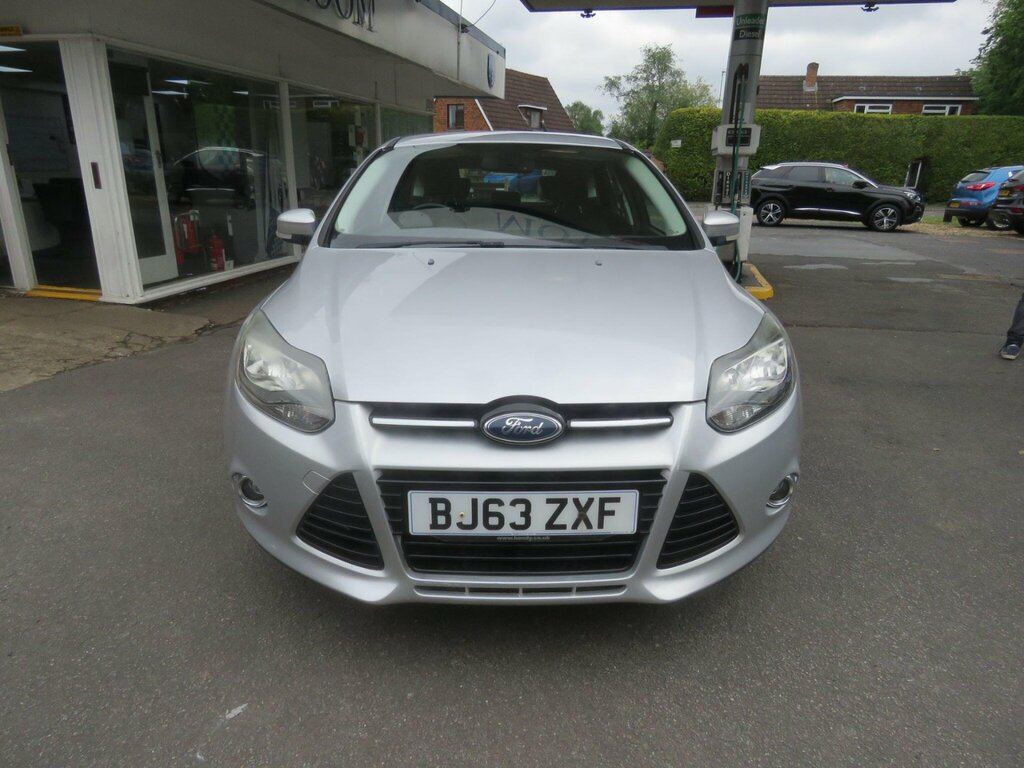 Ford Focus 1.6 Tdci Titanium Euro 5 Ss BJ63ZXF #2