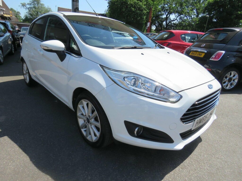 Ford Fiesta 1.0T Ecoboost Titanium Powershift Euro 6 HW65JWG White #2