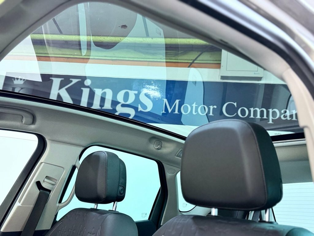 Vauxhall Meriva 1.4L Se CA16OKB Brown #3