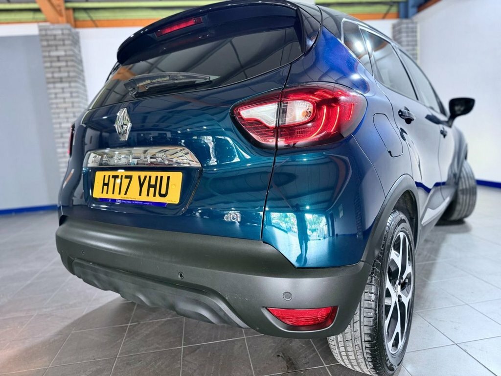 Renault Captur 1.5L Dynamique S Nav HT17YHU Blue #6