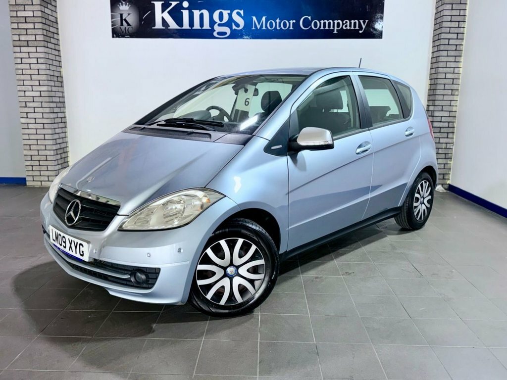 Mercedes-Benz A Class 1.5L Classic Se Blue