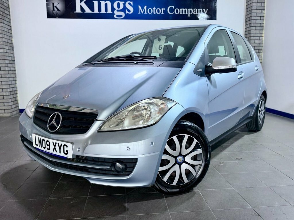 Mercedes-Benz A Class 1.5L Classic Se Blue #2