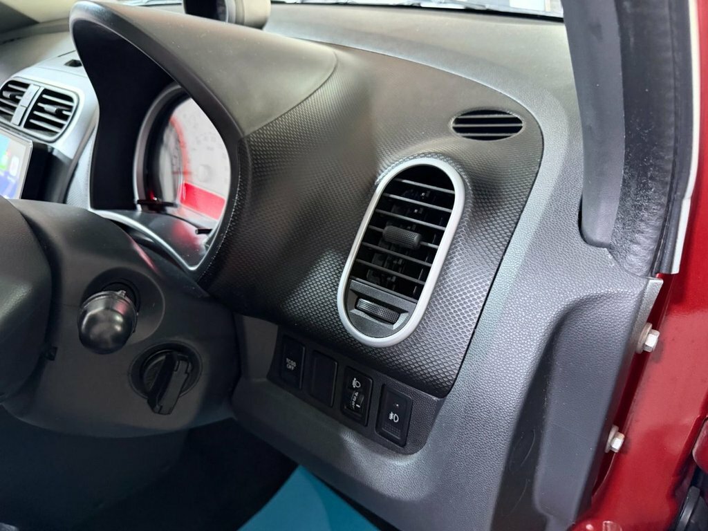 Suzuki Splash Mpv 1.0 12V Sz3 2012 Purple #21