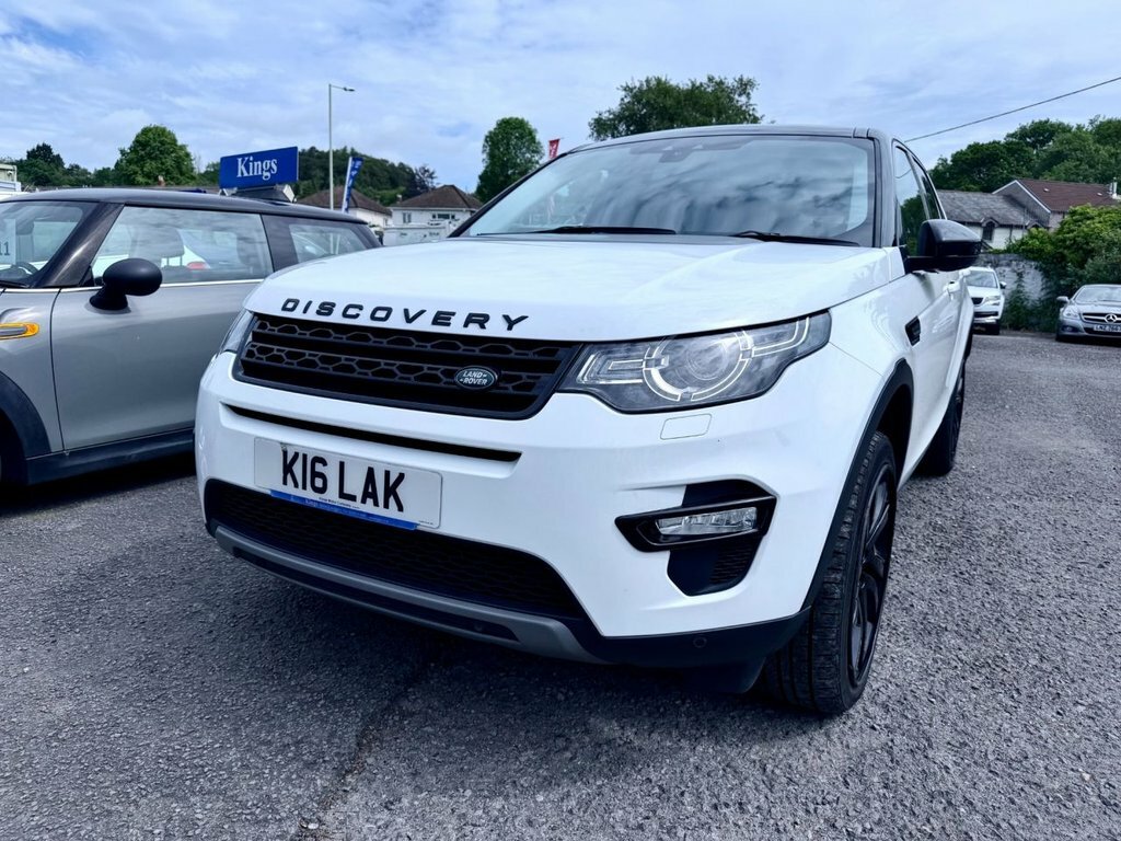 Land Rover Discovery Sport 2L Hse Black YD18LDY White #2
