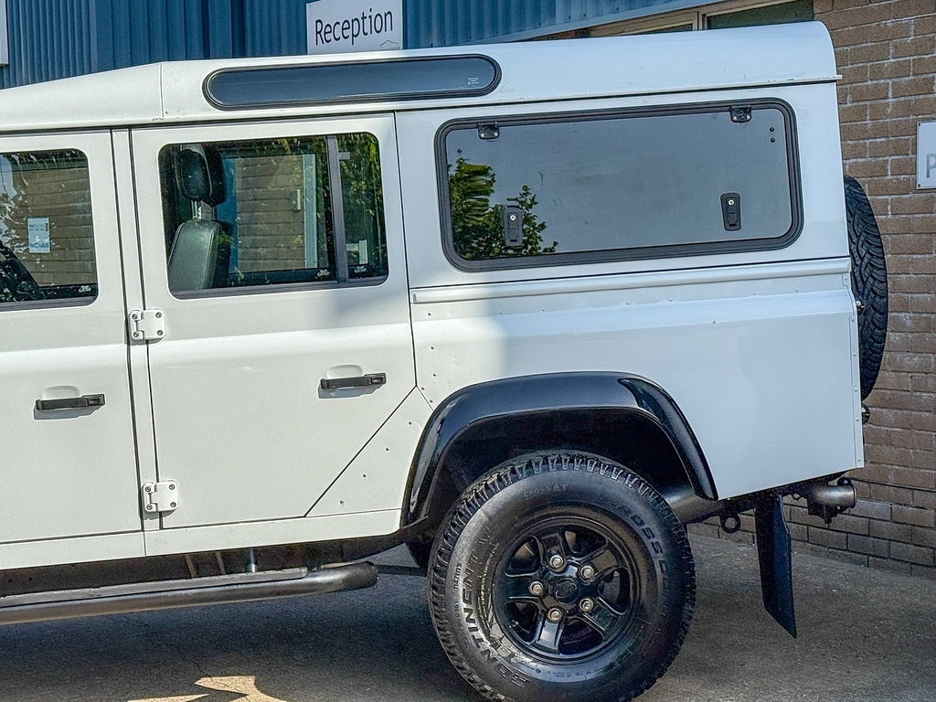 Land Rover Defender 110 Diesel  #7