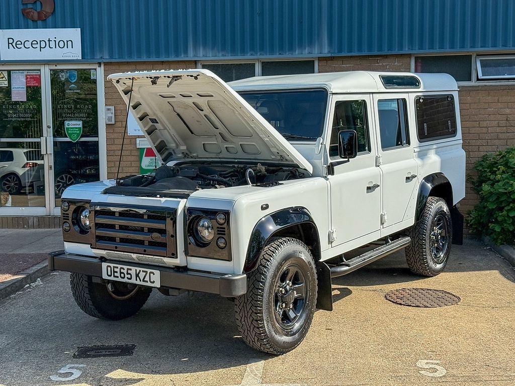 Land Rover Defender 110 Diesel  #9