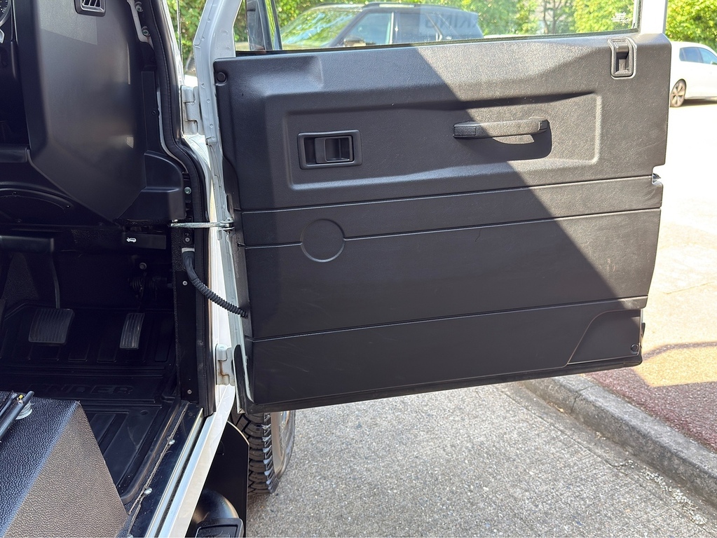 Land Rover Defender 110 Diesel  #26