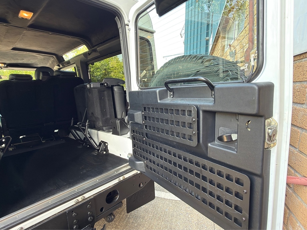Land Rover Defender 110 Diesel  #16